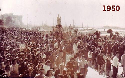 Vecchia Trapani 204 - Trapani - Processione della Madonna di Trapani anno 1950.jpg - File written by Adobe Photoshop¨ 5.0